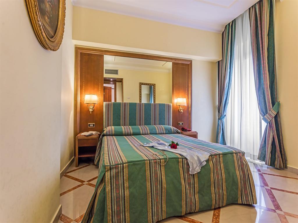Raeli Hotel Noto Roma Ngoại thất bức ảnh