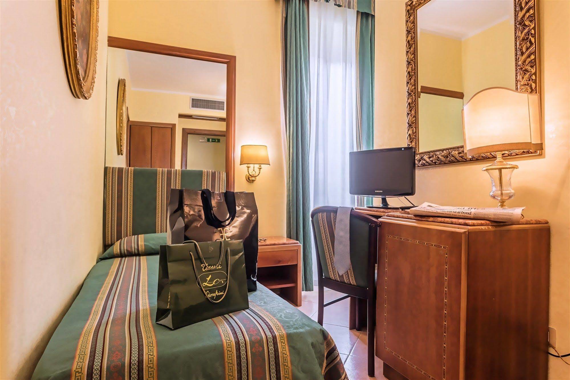 Raeli Hotel Noto Roma Ngoại thất bức ảnh