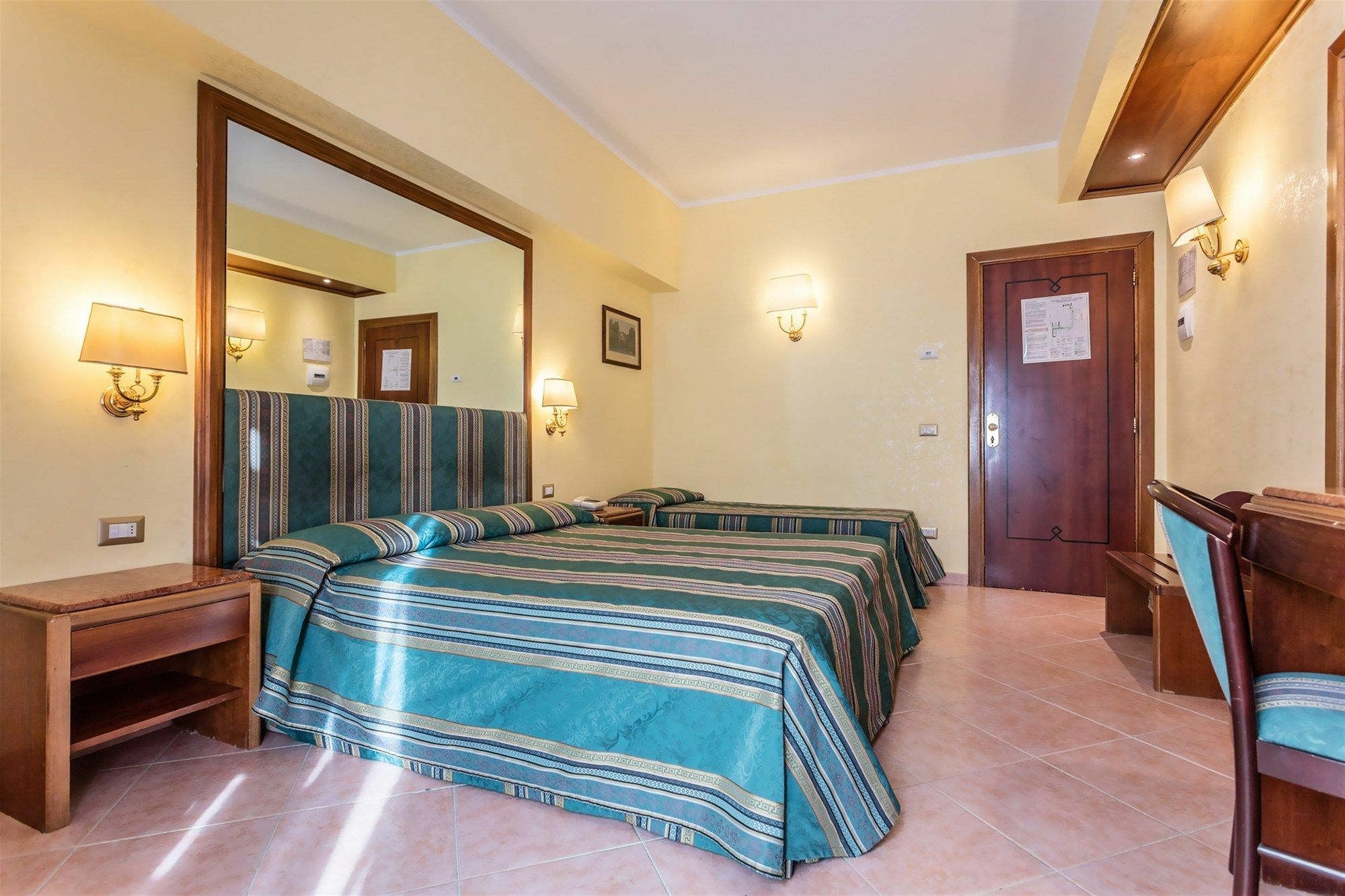 Raeli Hotel Noto Roma Ngoại thất bức ảnh